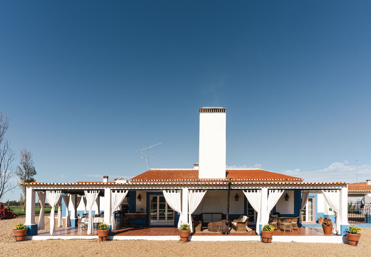 Villa in Ermidas-Sado - Countryside Manor