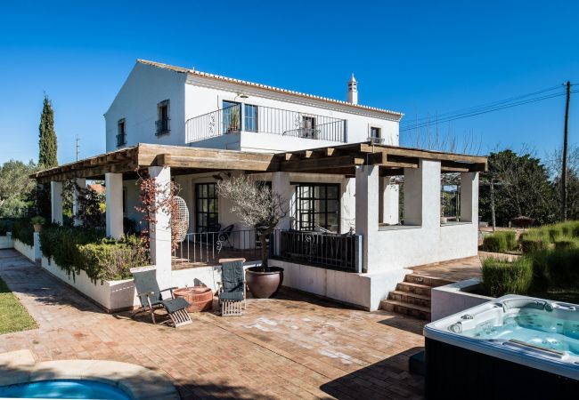 Villa in Silves - Quinta da Pedra - Luxuriöser Familienurlaub in der Nähe von Silves und der Algarveküste