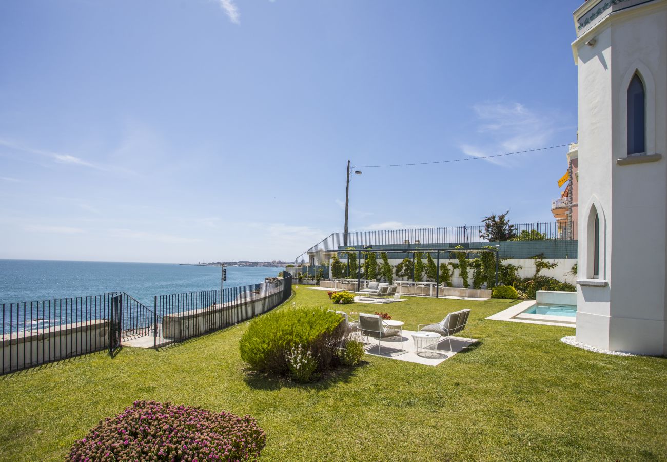 Villa in Estoril - Seaview Castle
