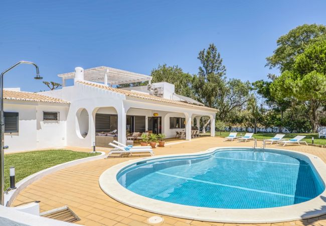 Villa in Lagoa - Villa Torrinha - Wunderschöne Villa für 10 Personen mit privatem Pool!
