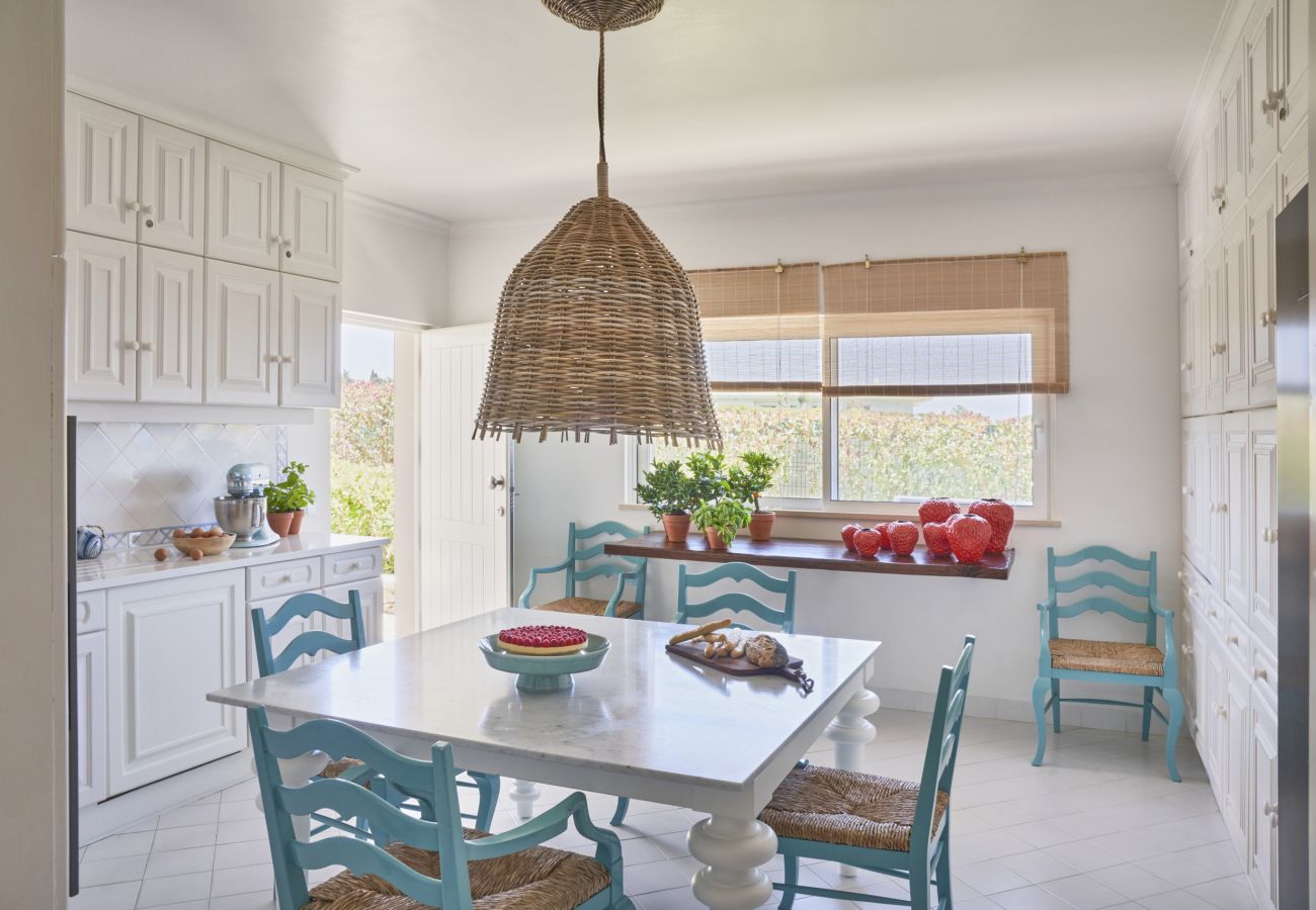 Villa in Guia - Villa Blossom Beach