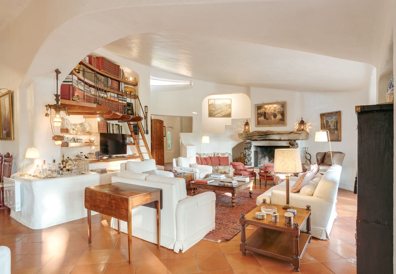 Villa in Cascais - Terracotta Treasure Villa