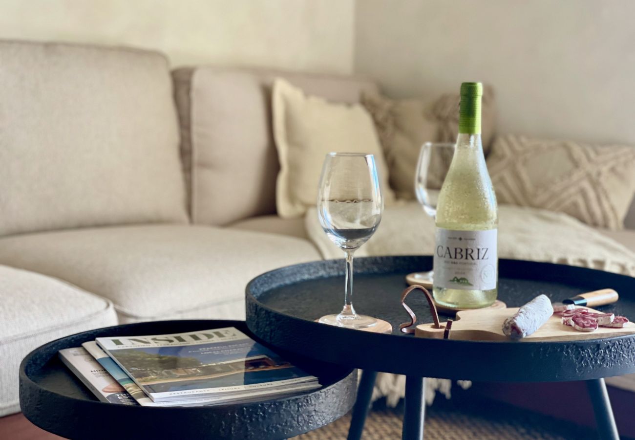 Ferienwohnung in Carvoeiro - Casa Syra – Stilvolles Apartment mit Meerblick im Herzen von Carvoeiro