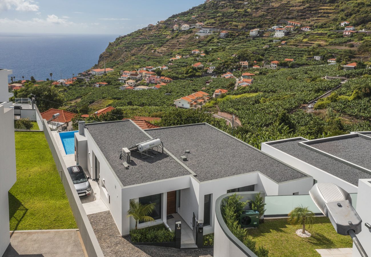 Ferienhaus in Calheta - Lotus Horizon