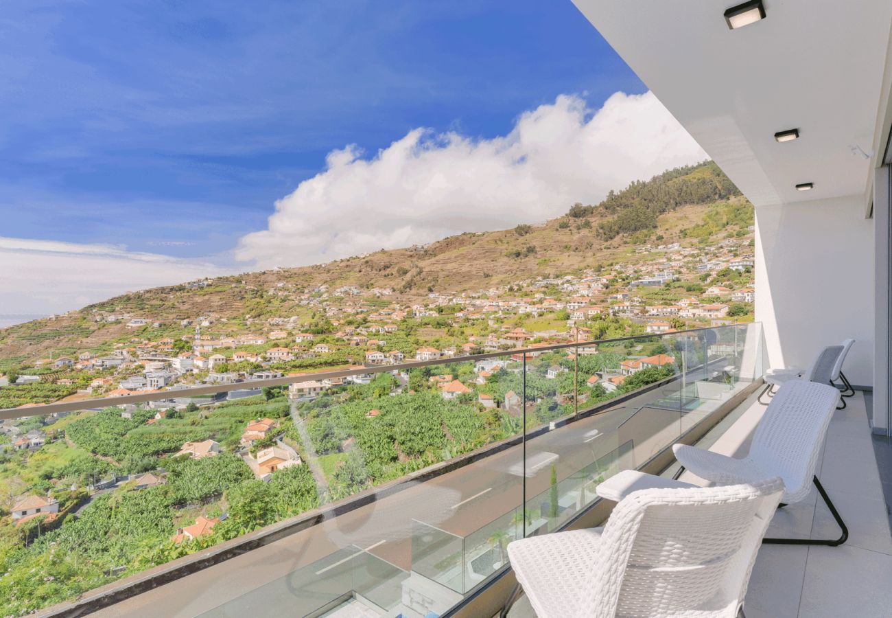 Villa in Arco da Calheta - Sunberry House