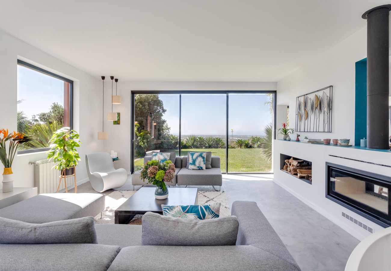 Villa en Cascais - Garden Seaside Villa