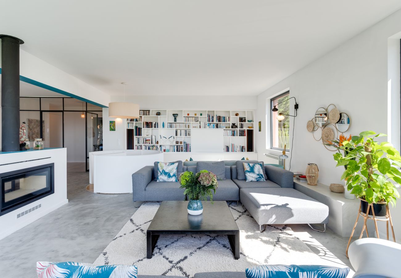 Villa en Cascais - Garden Seaside Villa