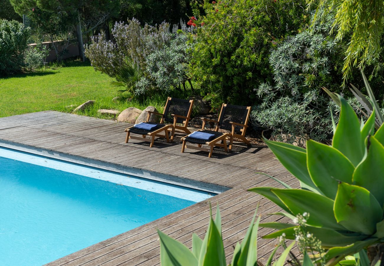 Villa en Cascais - Garden Seaside Villa