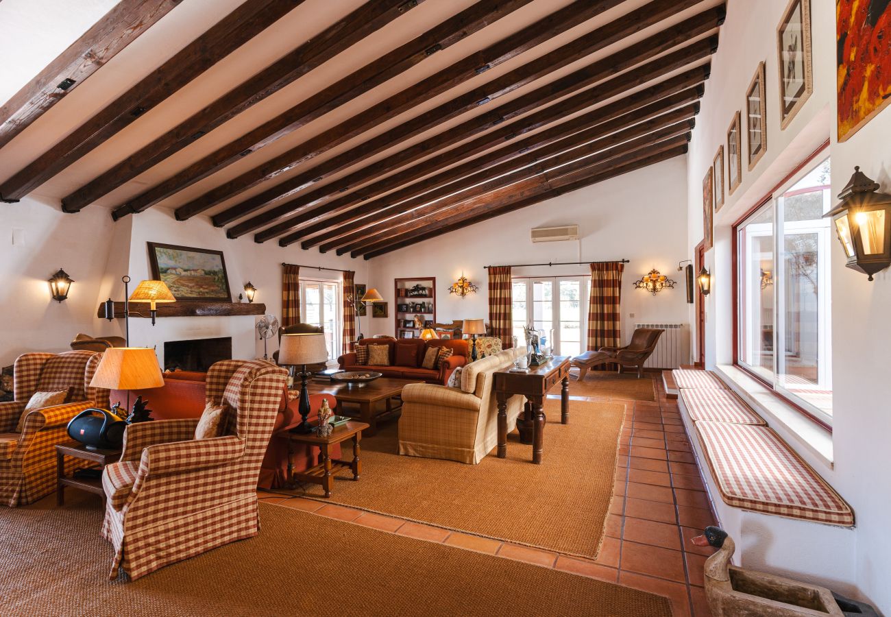 Villa en Ermidas-Sado - Countryside Manor