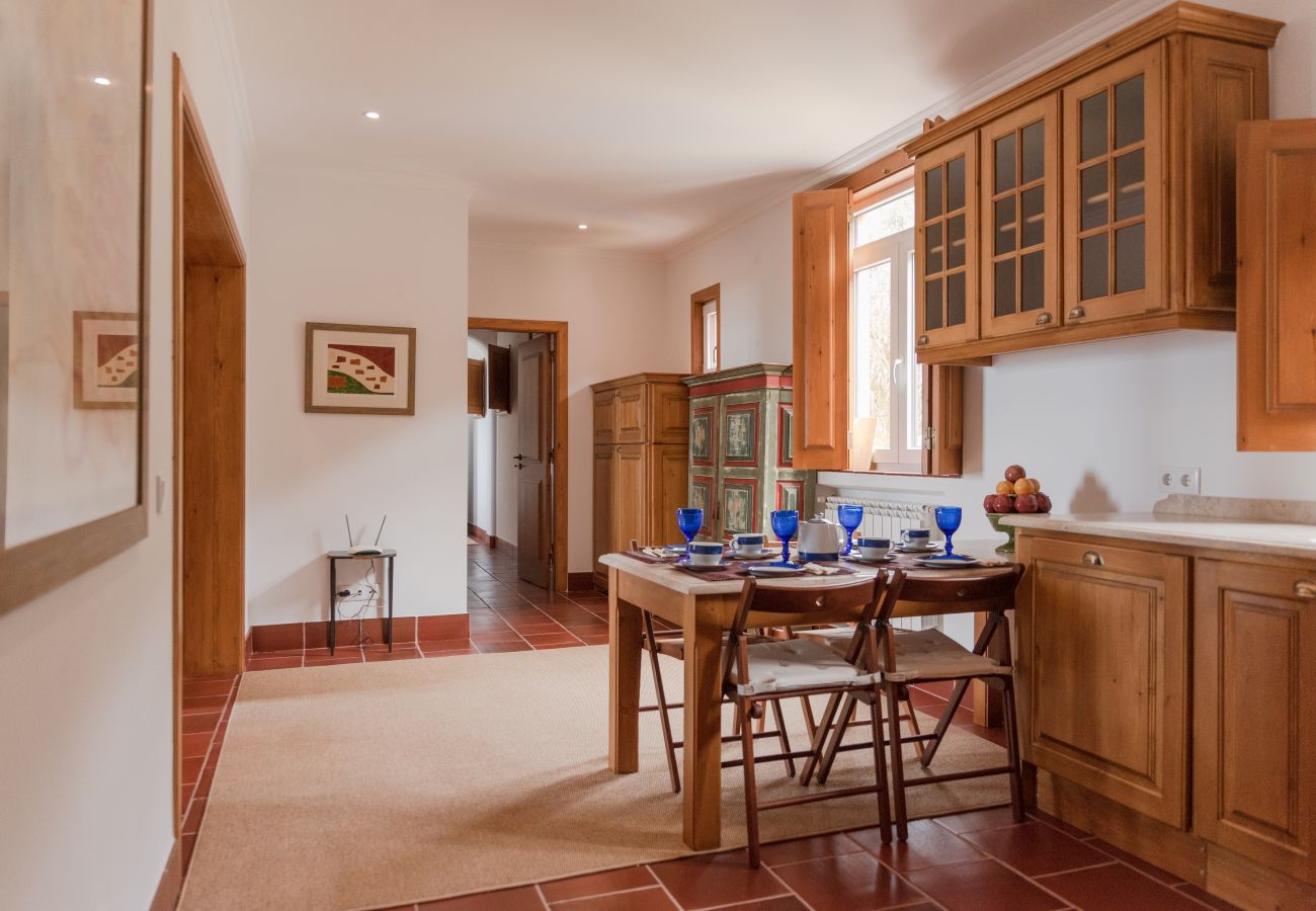 Villa en Sintra - Beachfront Recluse