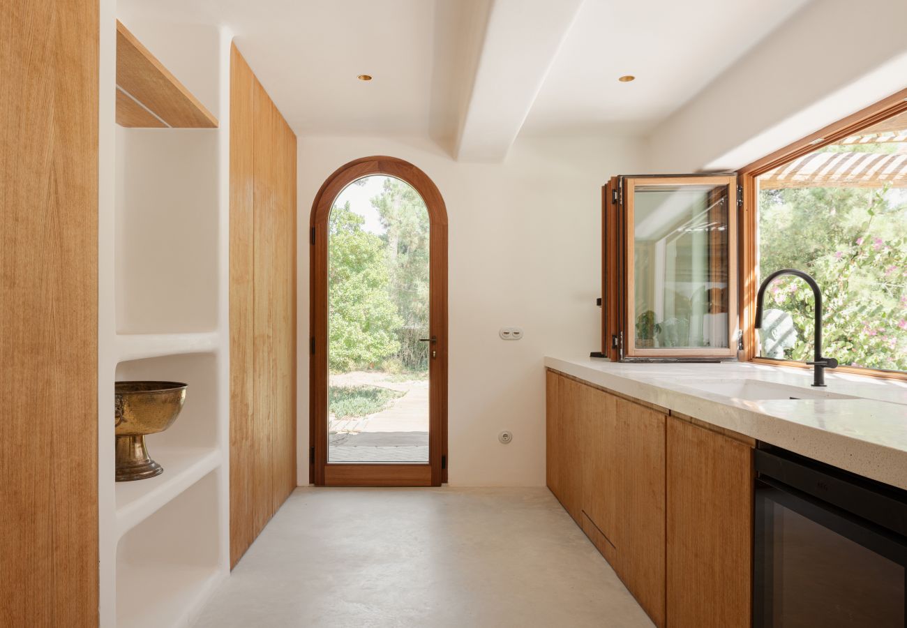 Villa en Aroeira - Elysian Villa