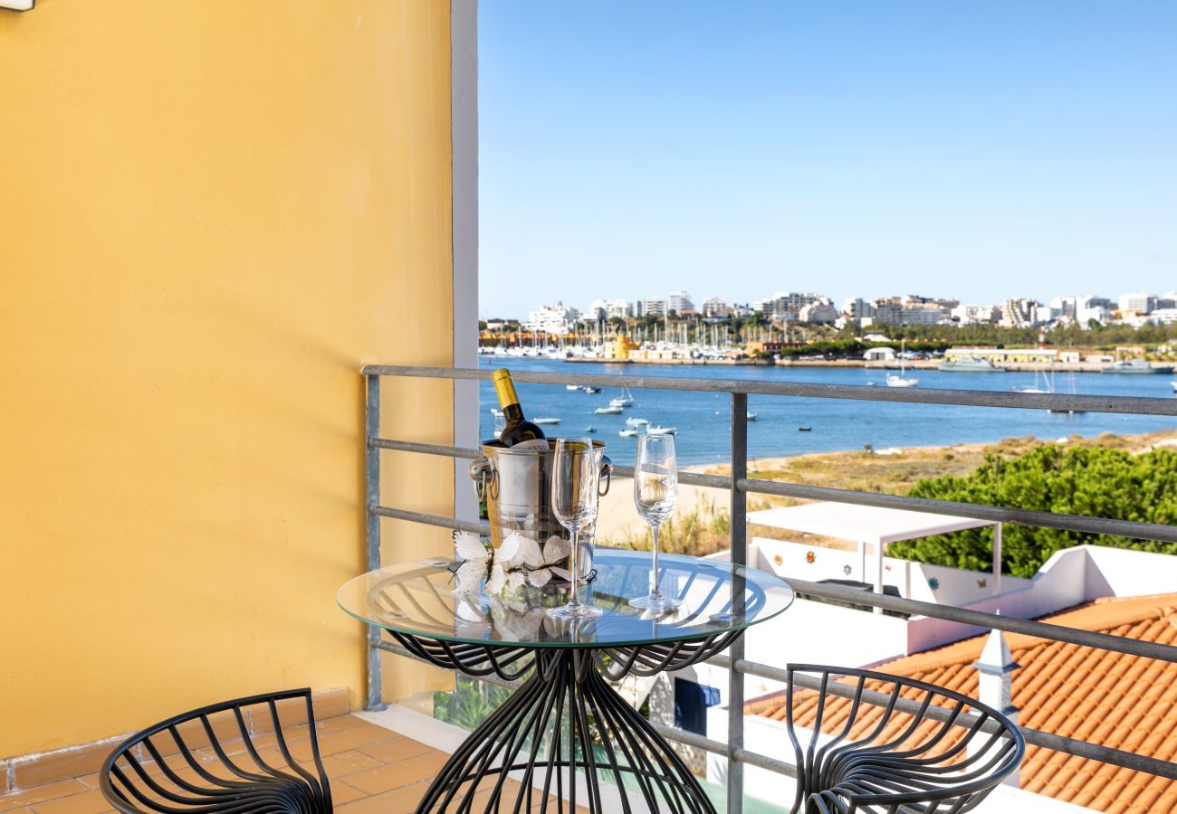 Casa adosada en Ferragudo - Casa Bayview Bliss - Experience a Dream Holiday in the Heart of the Algarve!