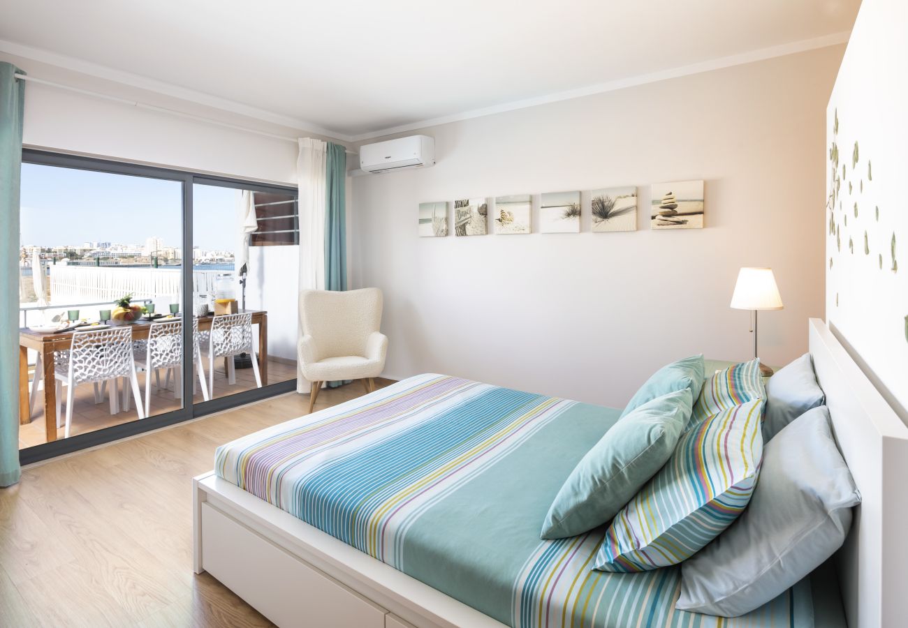 Casa adosada en Ferragudo - Casa Bayview Bliss - Experience a Dream Holiday in the Heart of the Algarve!