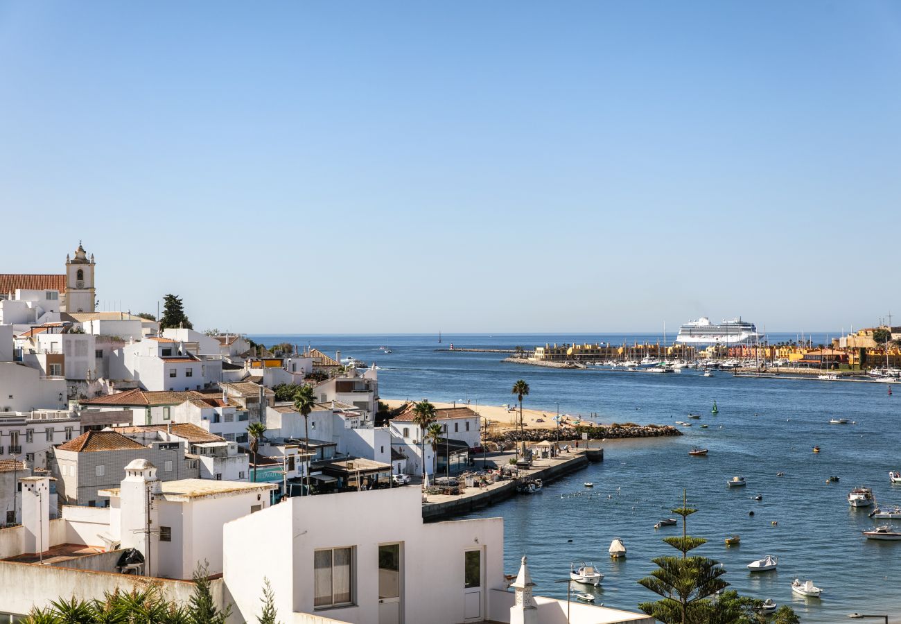 Casa adosada en Ferragudo - Casa Bayview Bliss - Experience a Dream Holiday in the Heart of the Algarve!