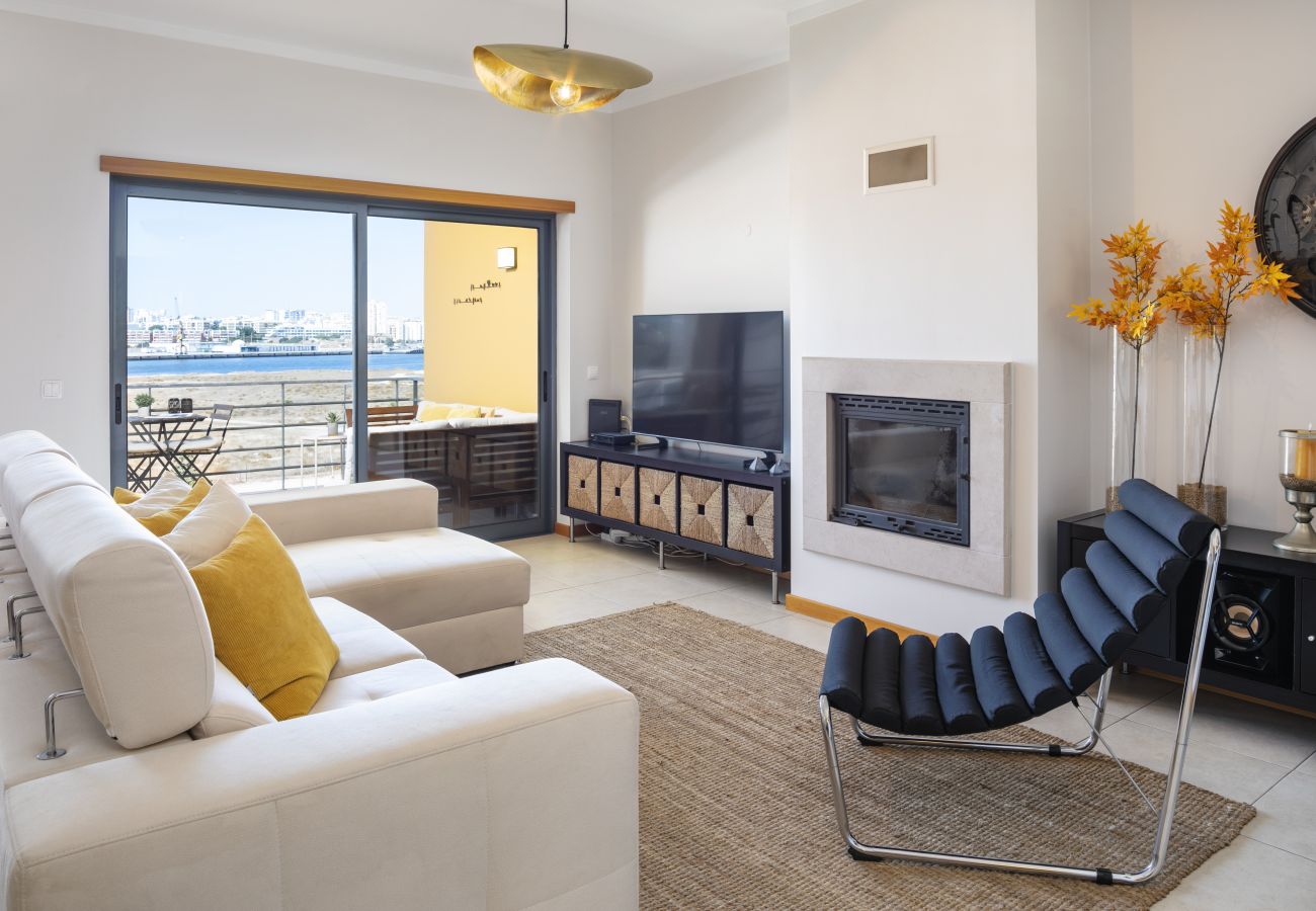 Casa adosada en Ferragudo - Casa Bayview Bliss - Experience a Dream Holiday in the Heart of the Algarve!