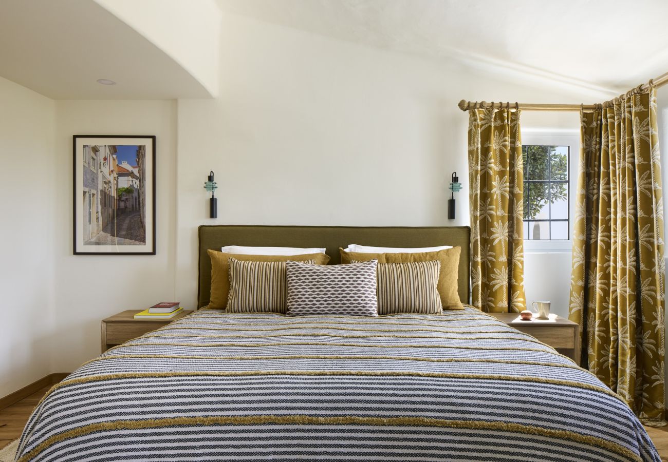 Villa en Guia - Casa Vento de Ouro – Peaceful Vineyard Retreat with Heated Pool near Guia