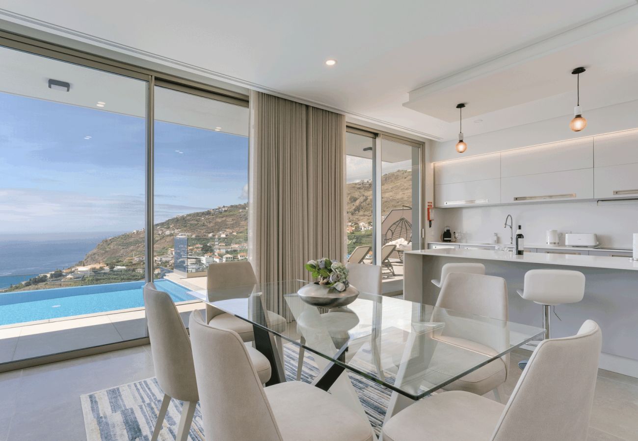 Villa en Arco da Calheta - Sunberry House