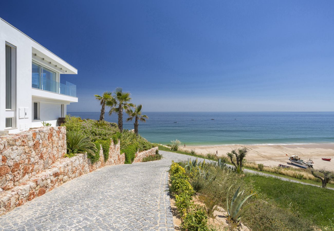 Villa à Praia da Salema - Lavendar Seaview Villa