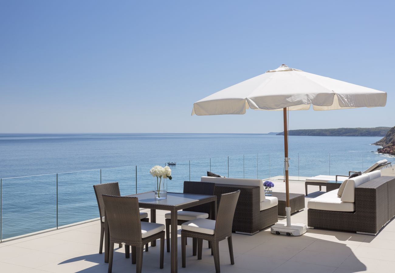 Villa à Praia da Salema - Lavendar Seaview Villa