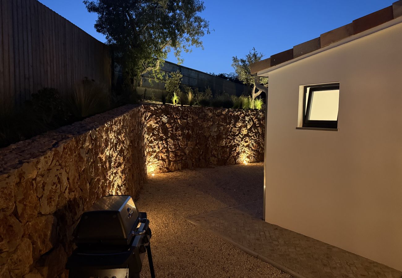 Maison à Lagoa - Casa Lourenço – Une escapade paisible entourée par la nature et avec vue sur l'océan