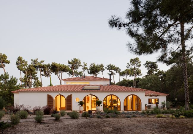 Villa à Aroeira - Elysian Villa