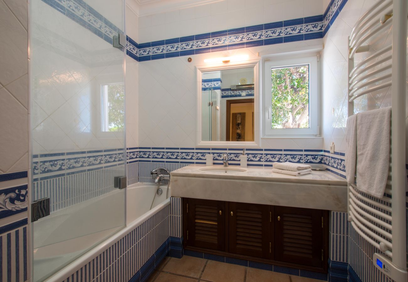 Villa a Santa Bárbara de Nexe - Villa Monte dos Agostos