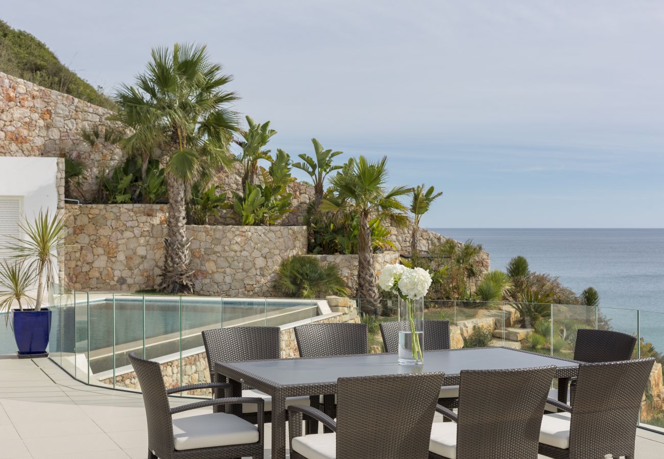 Villa a Praia da Salema - Lavendar Seaview Villa