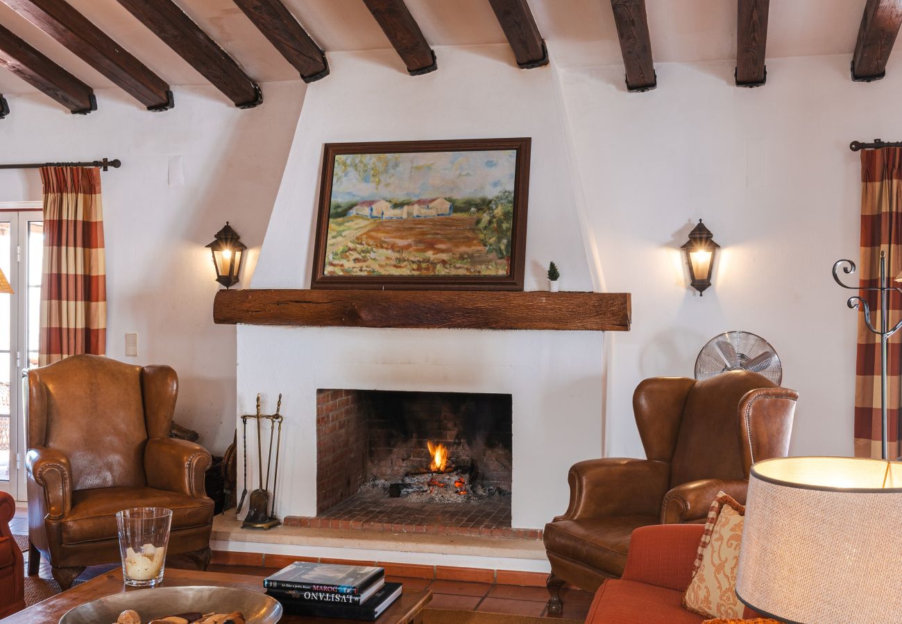 Villa a Ermidas-Sado - Countryside Manor