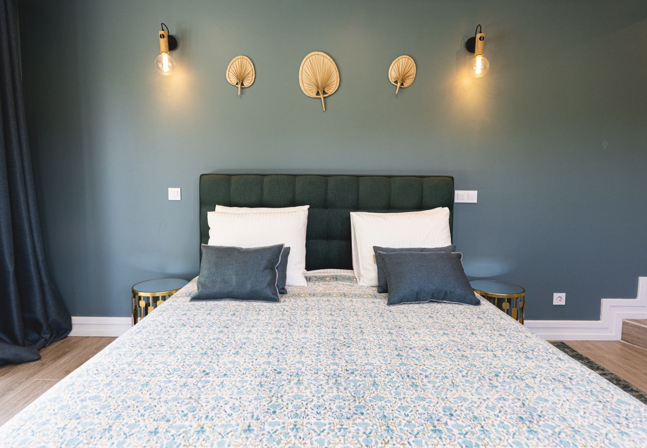 Villa a Estoril - Estoril Contemporary Garden Villa