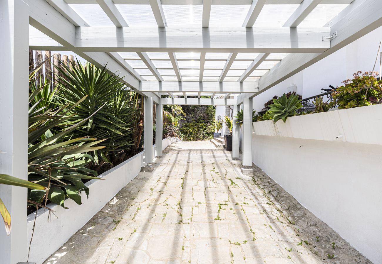 Villa a Estoril - Estoril Contemporary Garden Villa