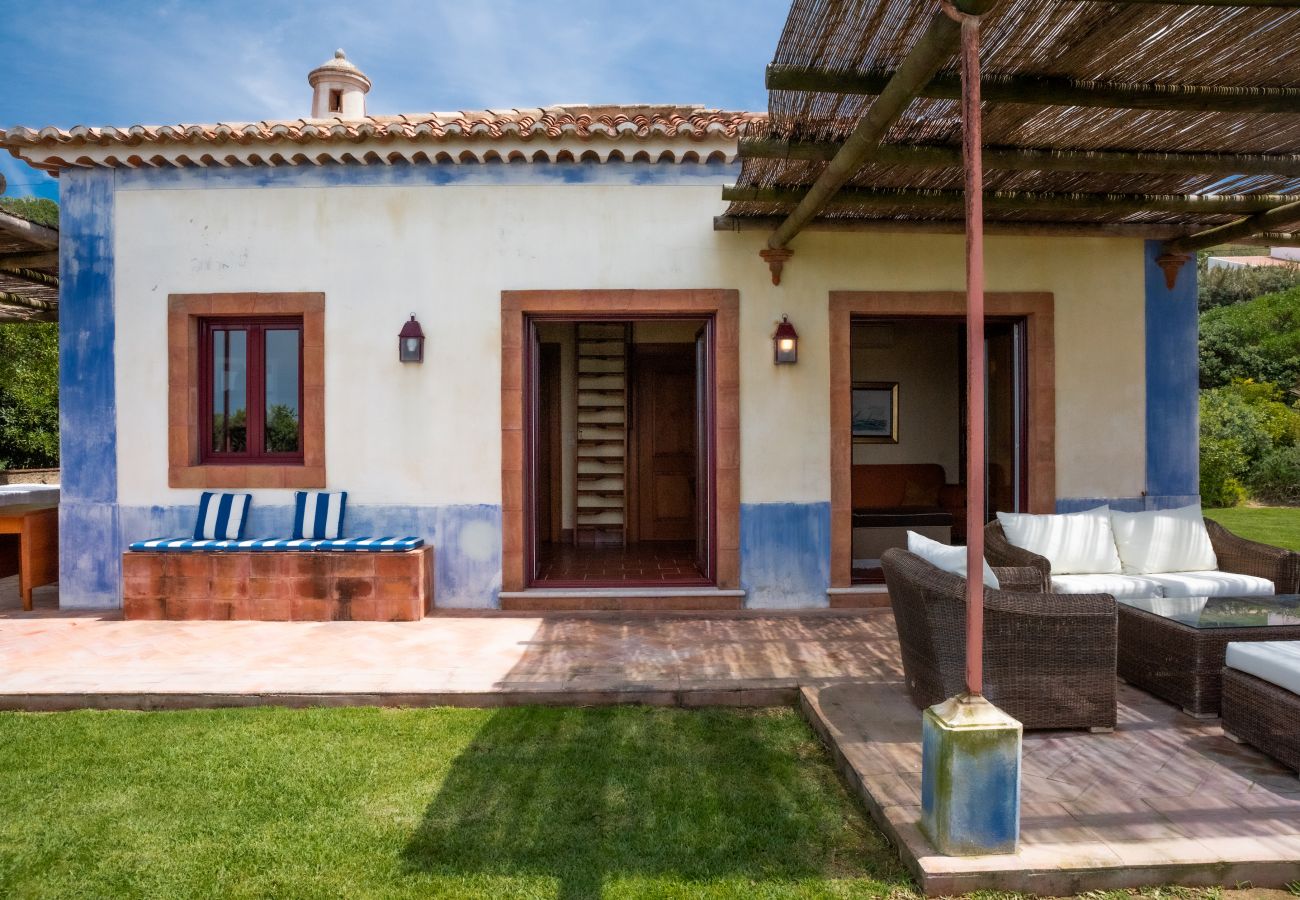 Villa a Sintra - Beachfront Recluse