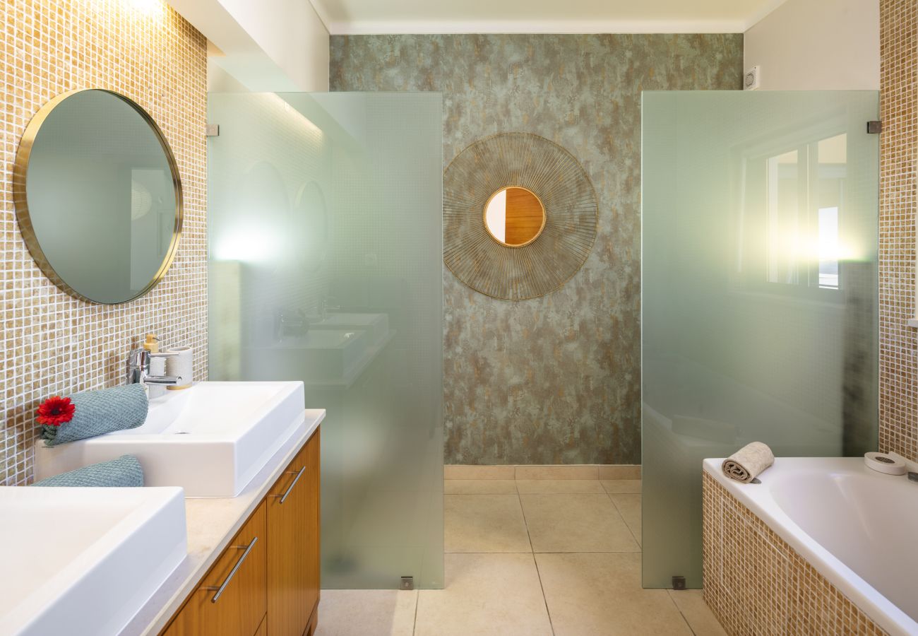 Casa a schiera a Ferragudo - Casa Bayview Bliss - Experience a Dream Holiday in the Heart of the Algarve!