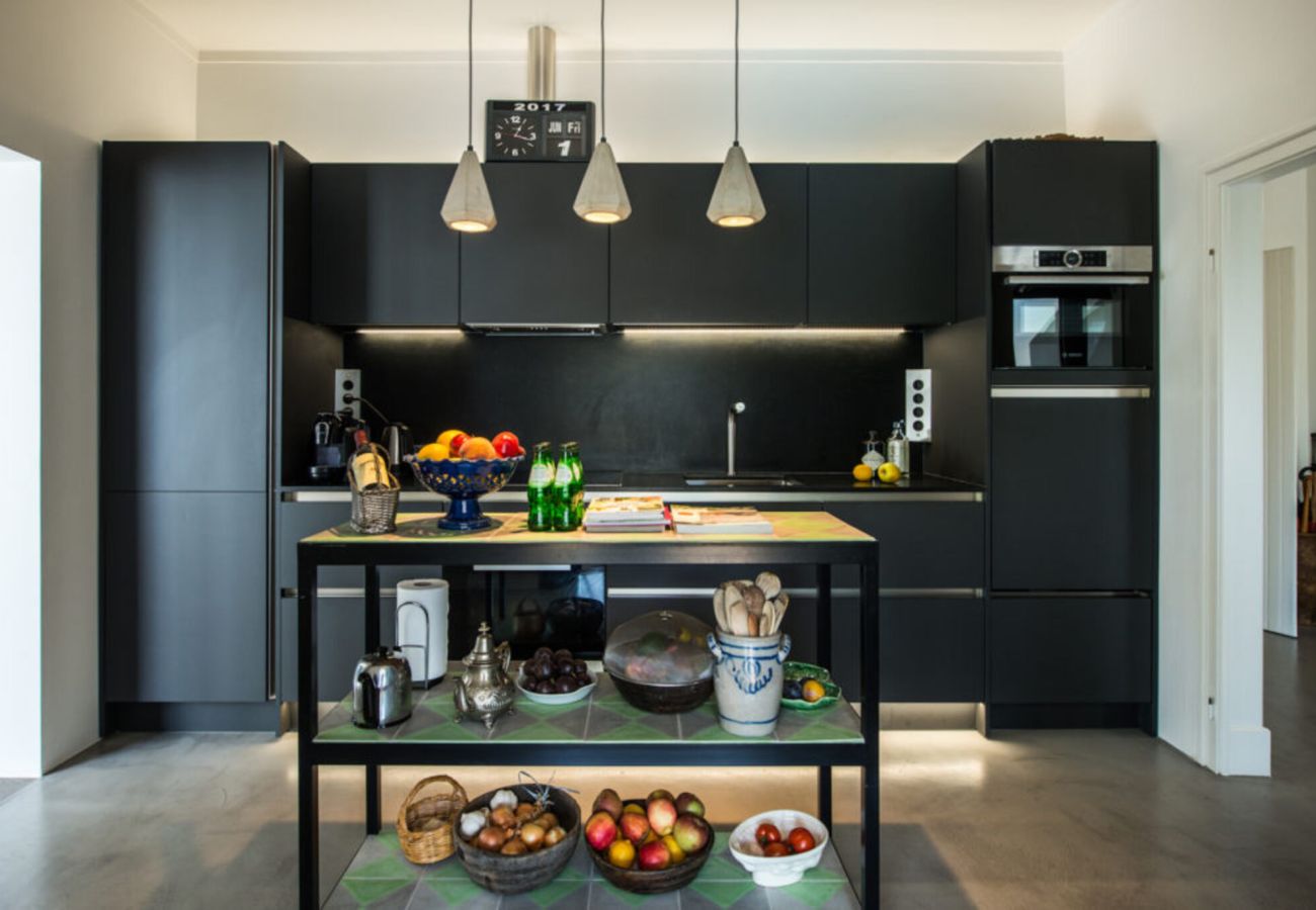 Casa a schiera a Lagoa - Casa Bonton - Stylish Townhouse Oasis with Modern Comfort