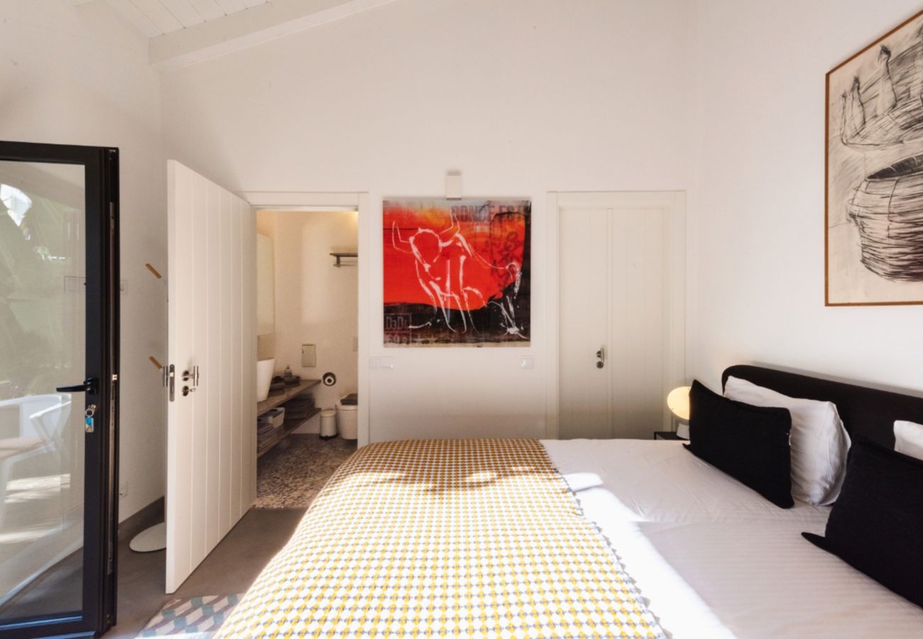 Casa a schiera a Lagoa - Casa Bonton - Stylish Townhouse Oasis with Modern Comfort