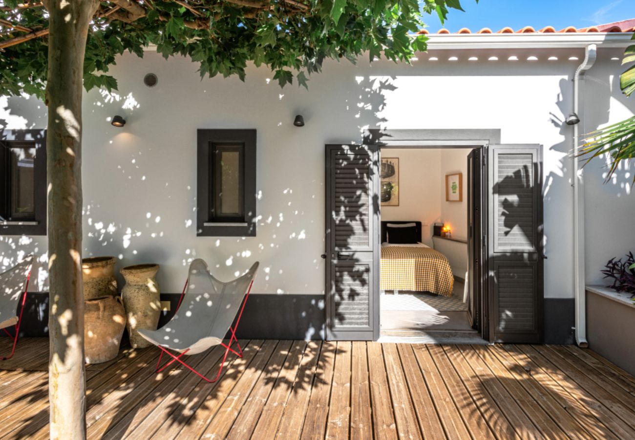 Casa a schiera a Lagoa - Casa Bonton - Stylish Townhouse Oasis with Modern Comfort