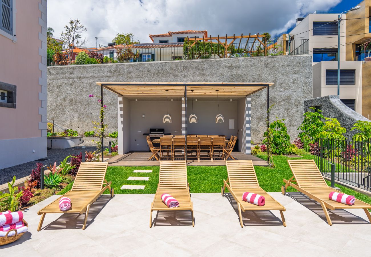 Villa a Funchal - Rosemount House