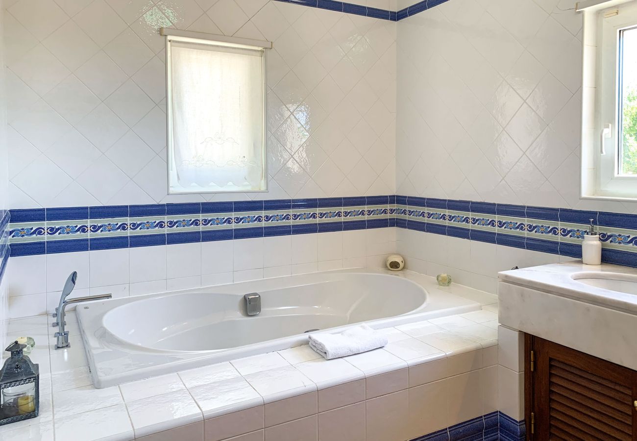 Villa in Santa Bárbara de Nexe - Villa Monte dos Agostos