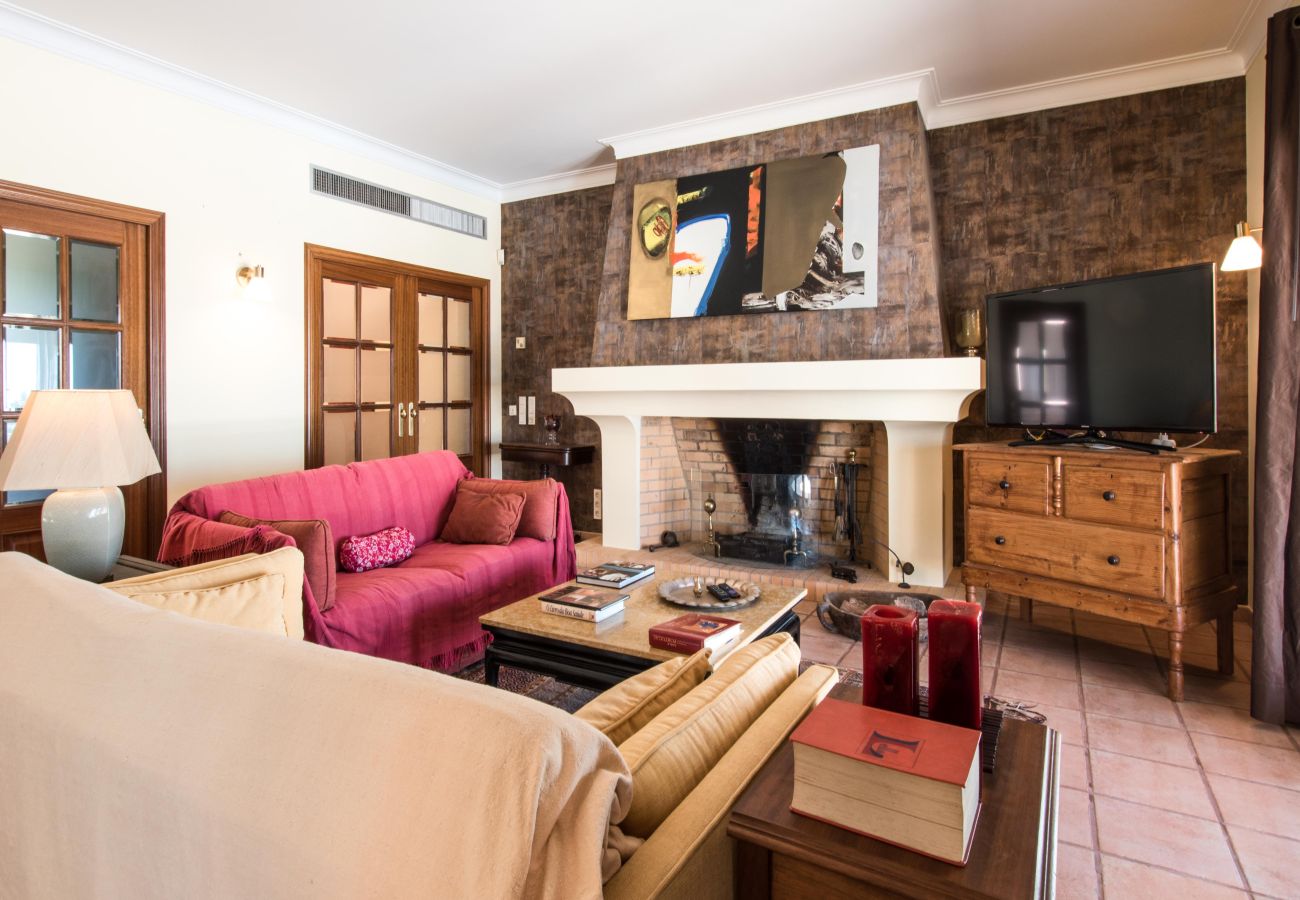 Villa in Santa Bárbara de Nexe - Villa Monte dos Agostos