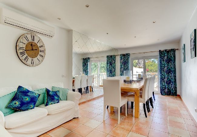 Villa in Carvoeiro - Casa Solferias - Privé zwembad en dichtbij het centrum! 