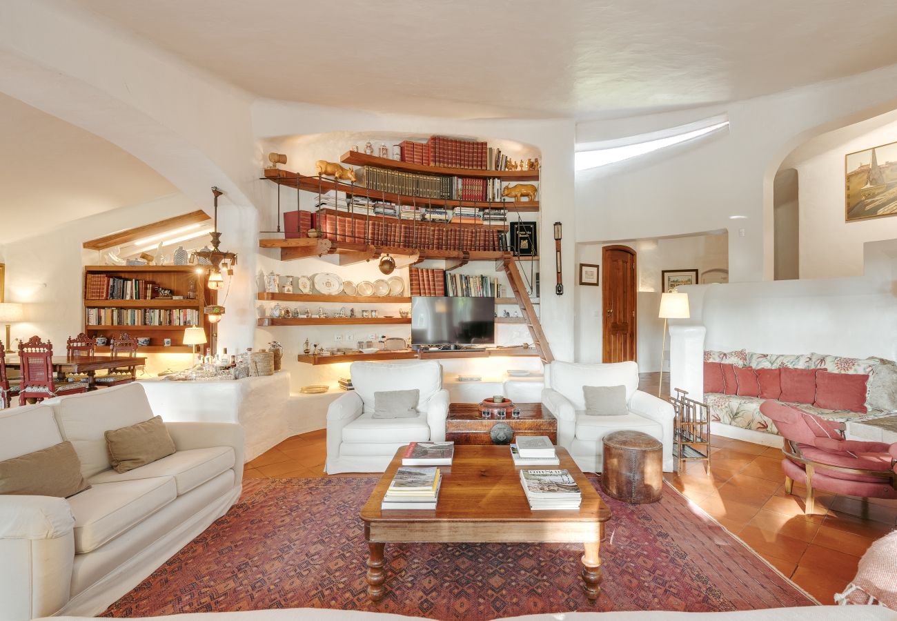 Villa in Cascais - Terracotta Treasure Villa