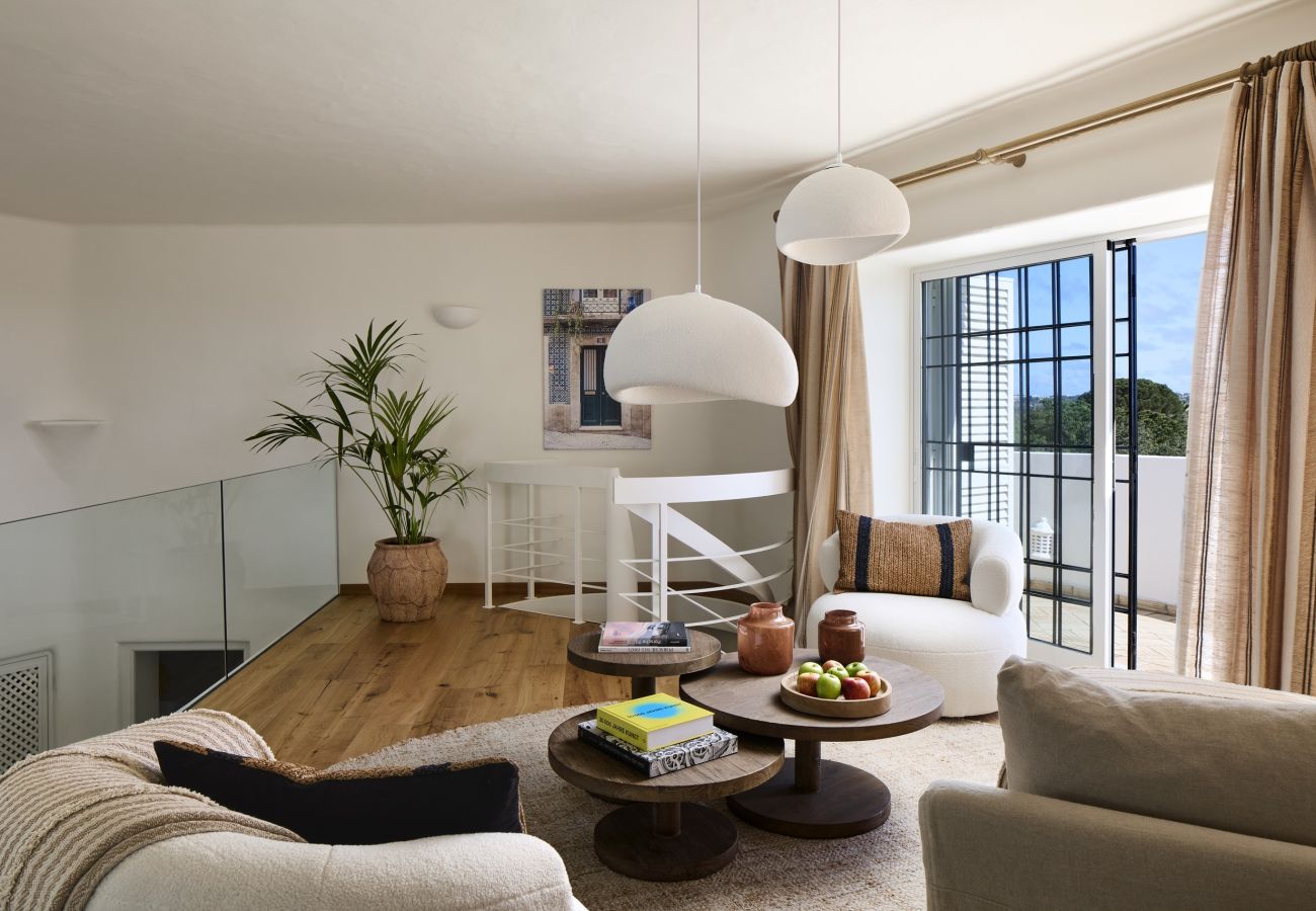 Villa in Guia - Casa Vento de Ouro – Rustig vakantiehuis met verwarmd zwembad in een wijngaard in de buurt van Guia