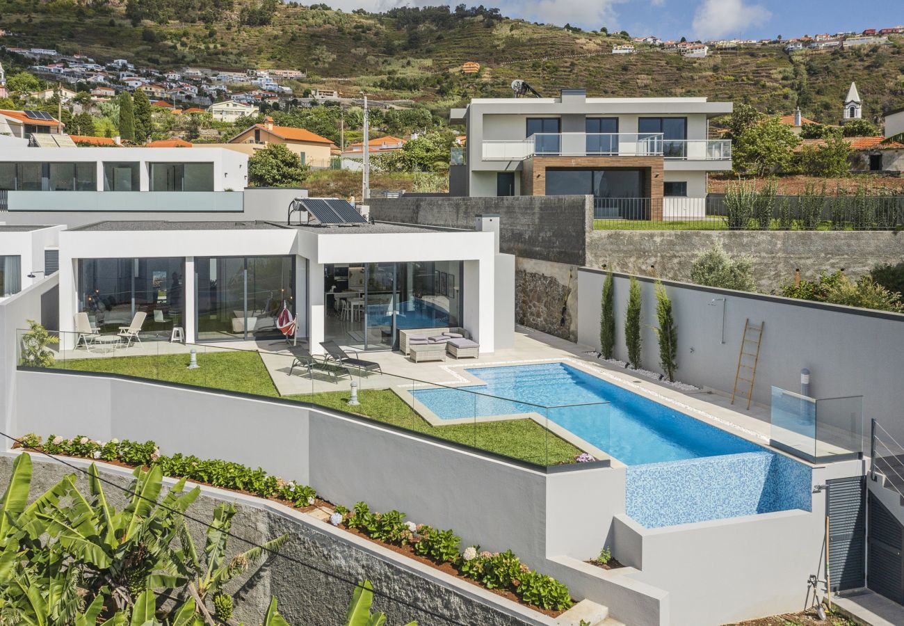 Huis in Calheta - Lotus Horizon