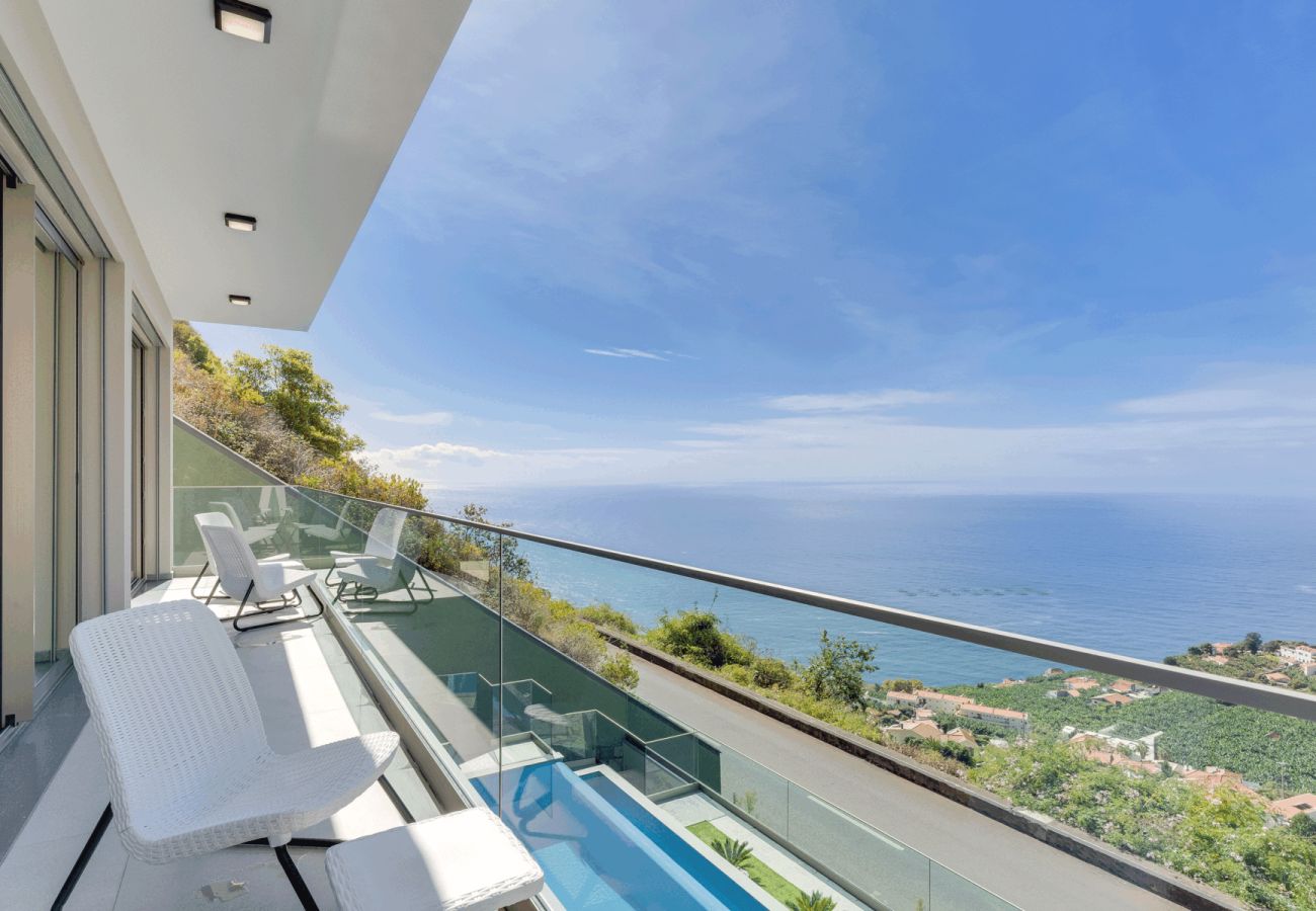 Villa in Arco da Calheta - Sunberry House