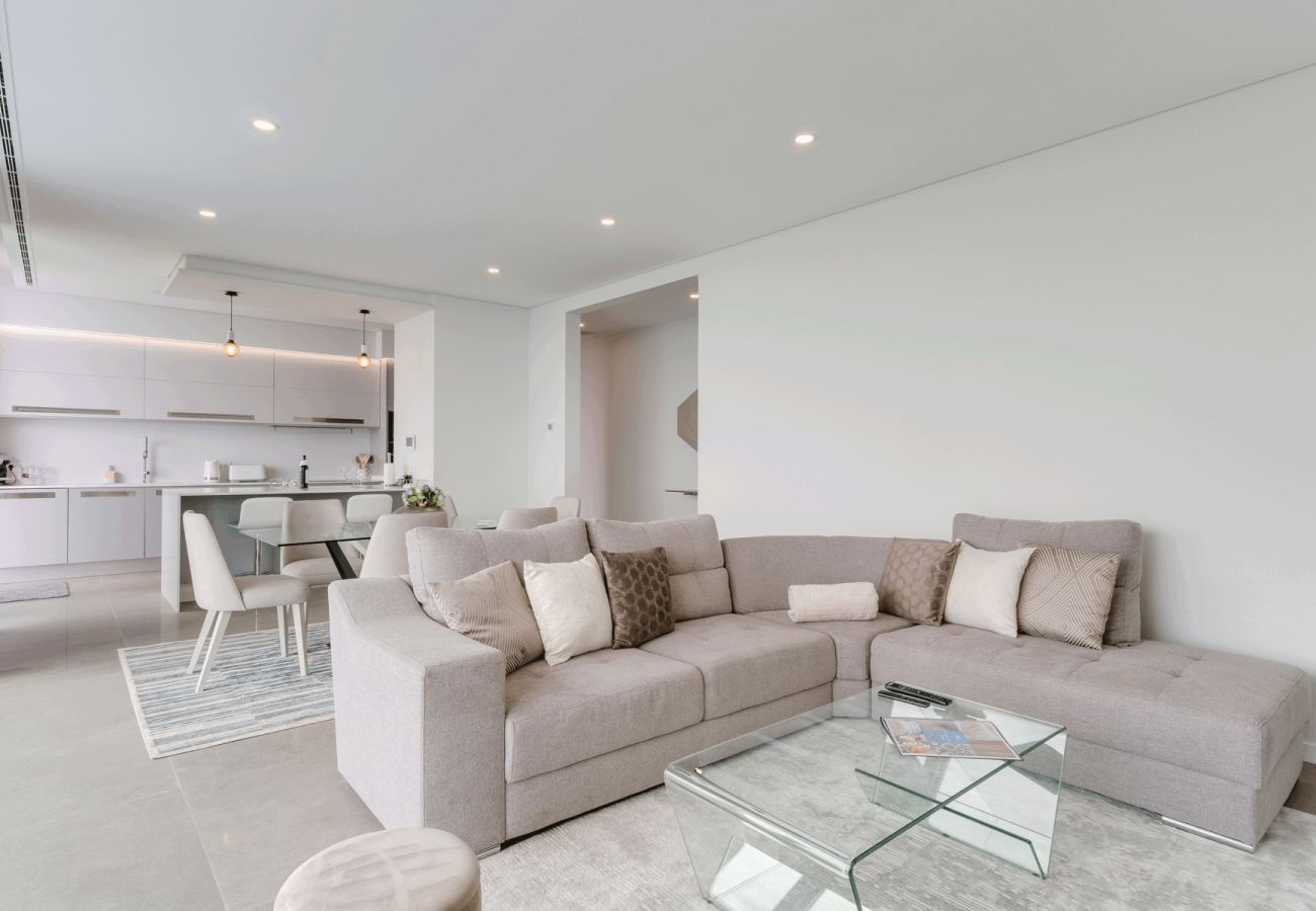 Villa in Arco da Calheta - Sunberry House