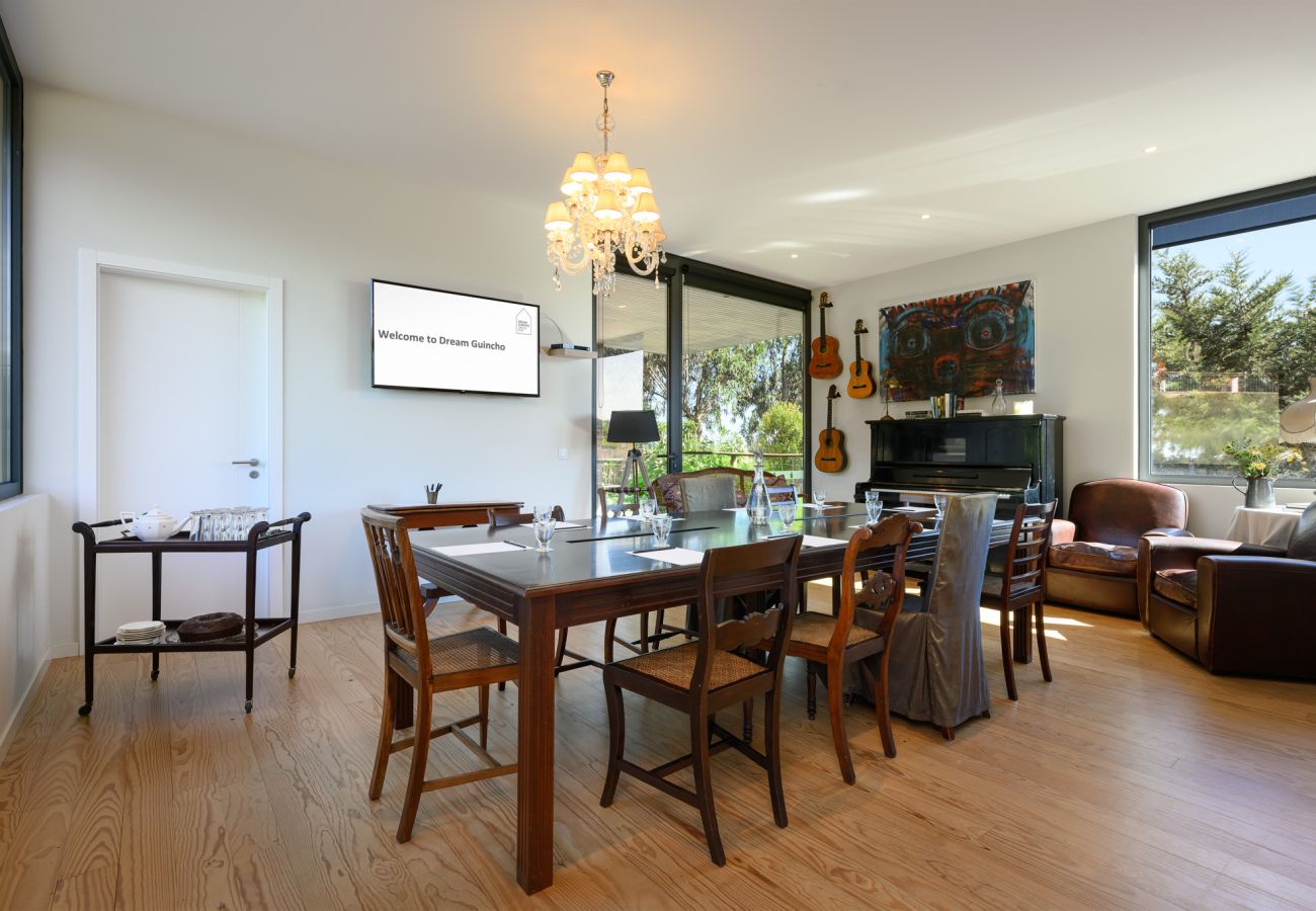 Villa em Cascais - Guincho Floating Book Villa