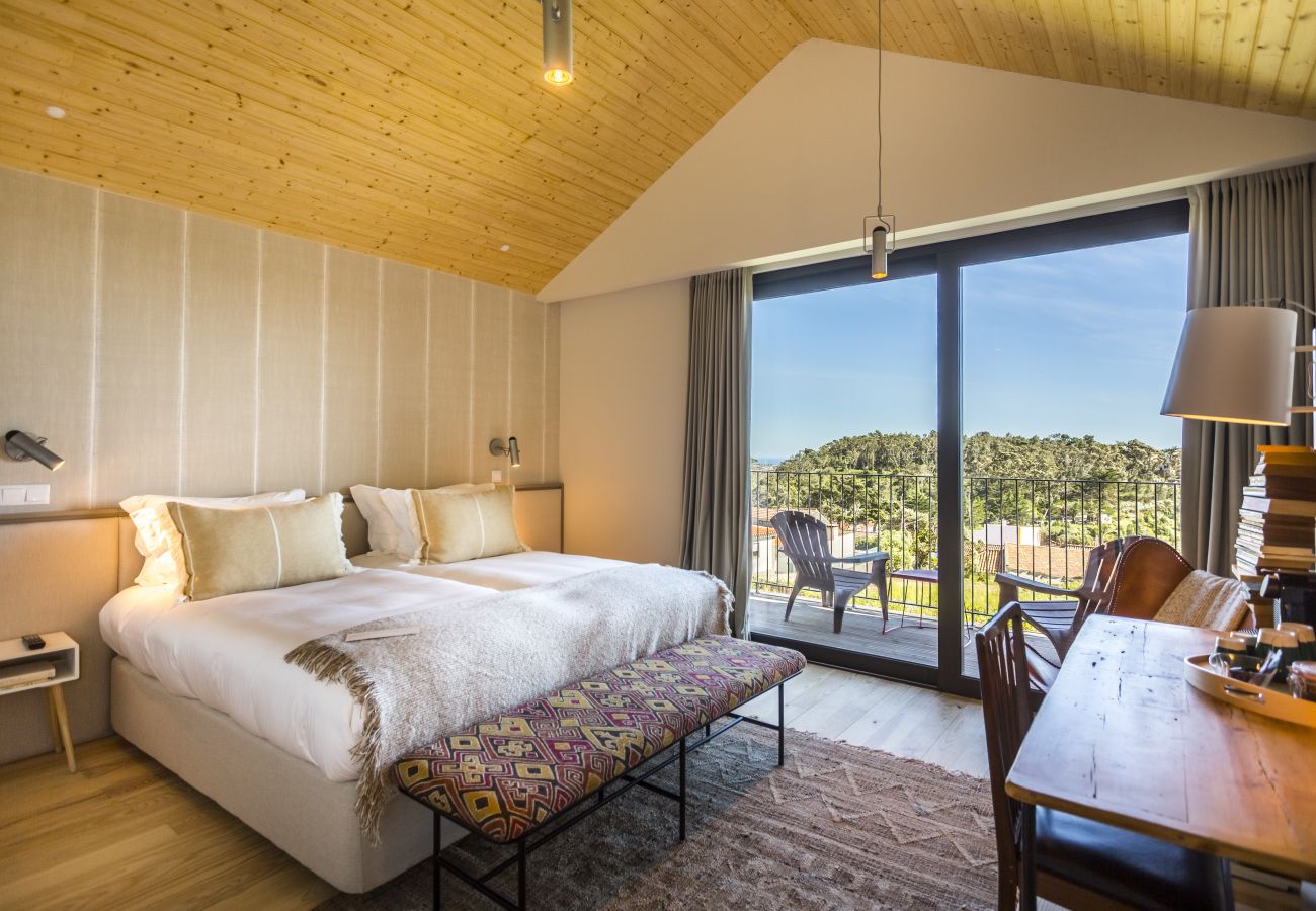 Villa em Cascais - Guincho Floating Book Villa