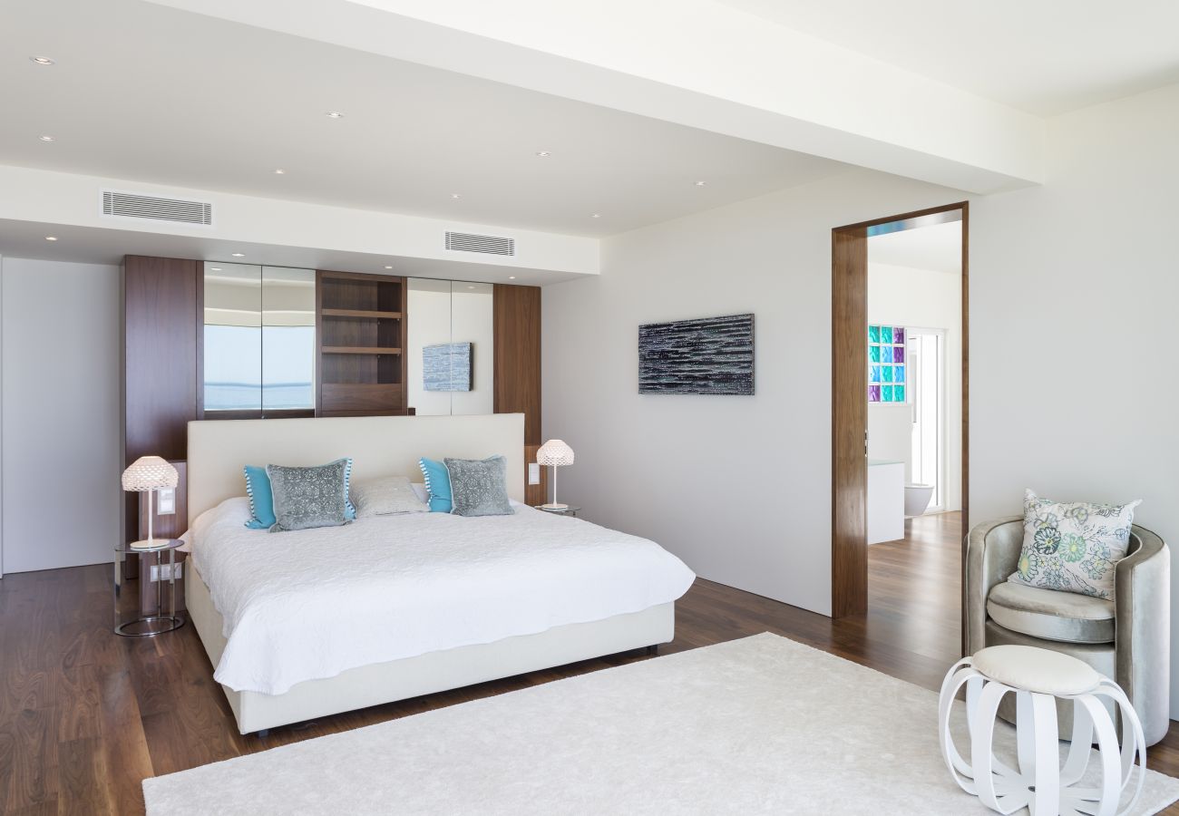 Villa em Praia da Salema - Lavendar Seaview Villa