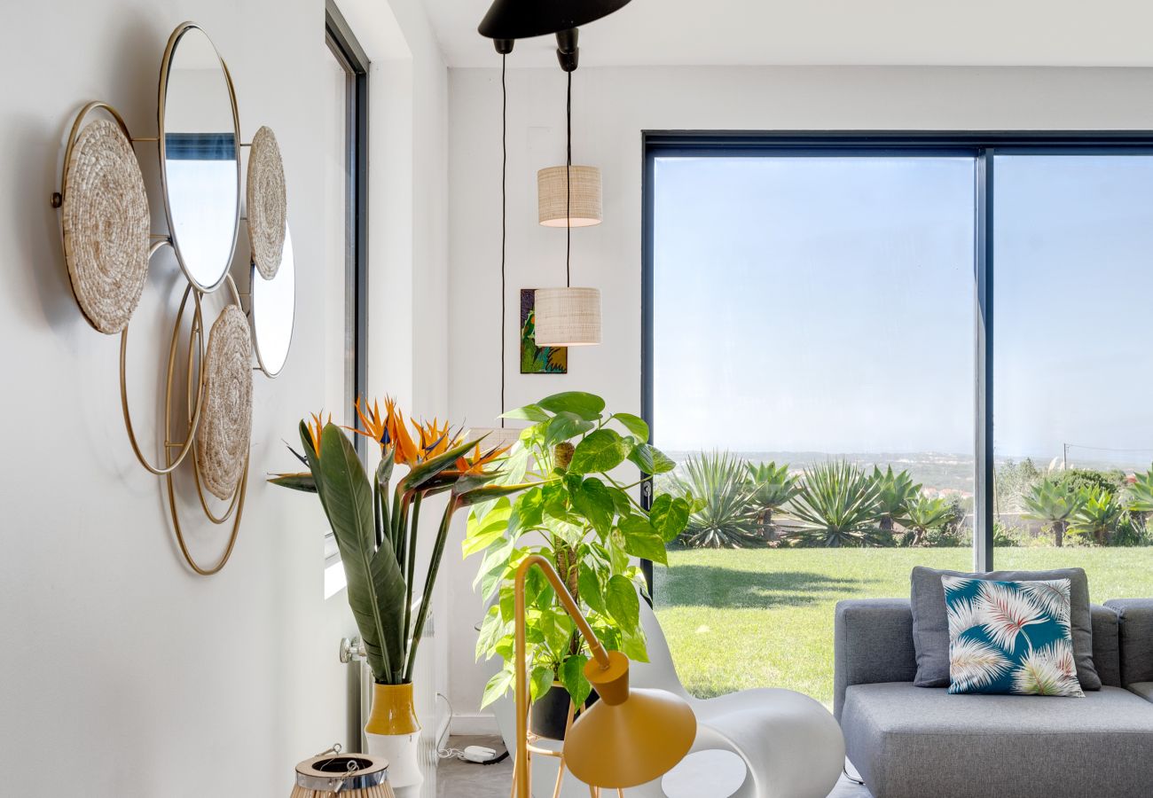 Villa em Cascais - Garden Seaside Villa