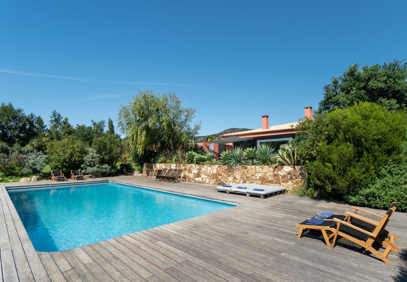 Villa em Cascais - Garden Seaside Villa