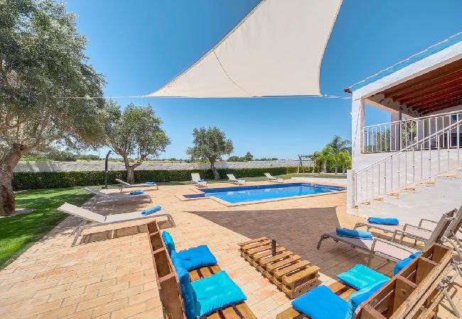 Villa em Alcantarilha - Casa Gloria